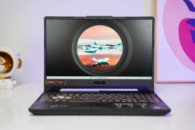Đánh giá ASUS TUF Gaming A15 FA506NF: Laptop gaming giá rẻ nhưng game online hay offline đều “cân” tốt!